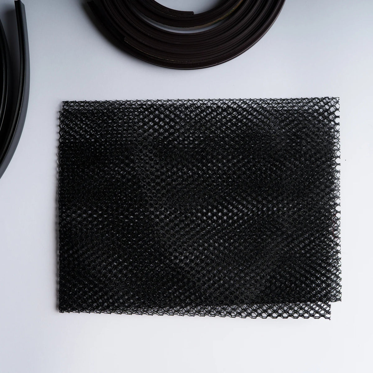 mesh net material for lid